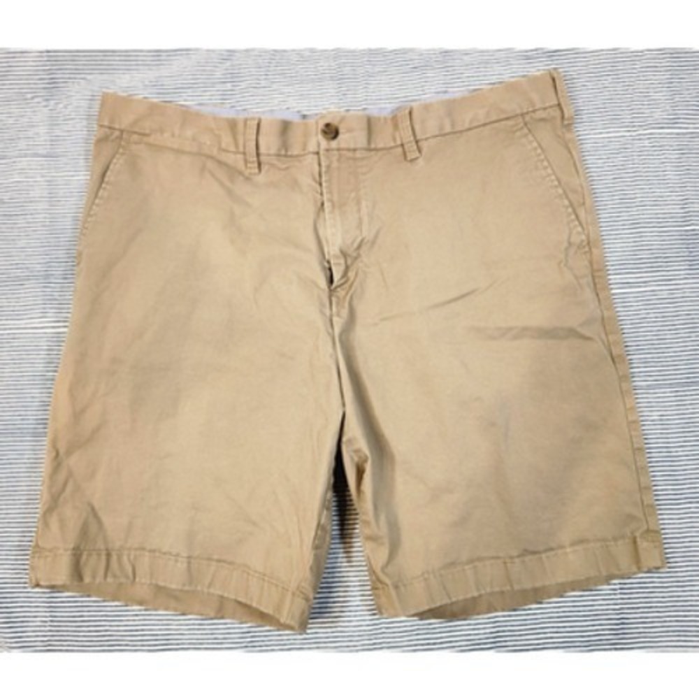 Tommy Hilfiger  $75 Sz 40 Flat Front Cotton Stretch 7" Preppy Beige Kahki Shorts